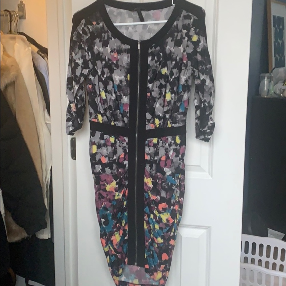 BCBGMaxazria form fitted dress